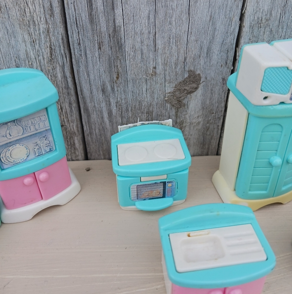 Vintage Toys R Us My Sweet Home Plastic Dollhouse Furniture 13 Pieces Lot Set - Picture 3 of 8